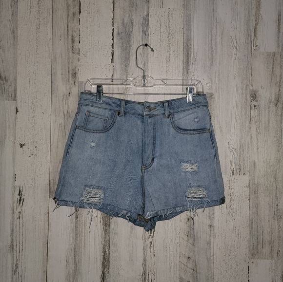 Melville Distressed Shorts - Picture 1 of 5